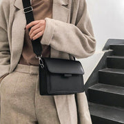 Geanta neagra Carolina