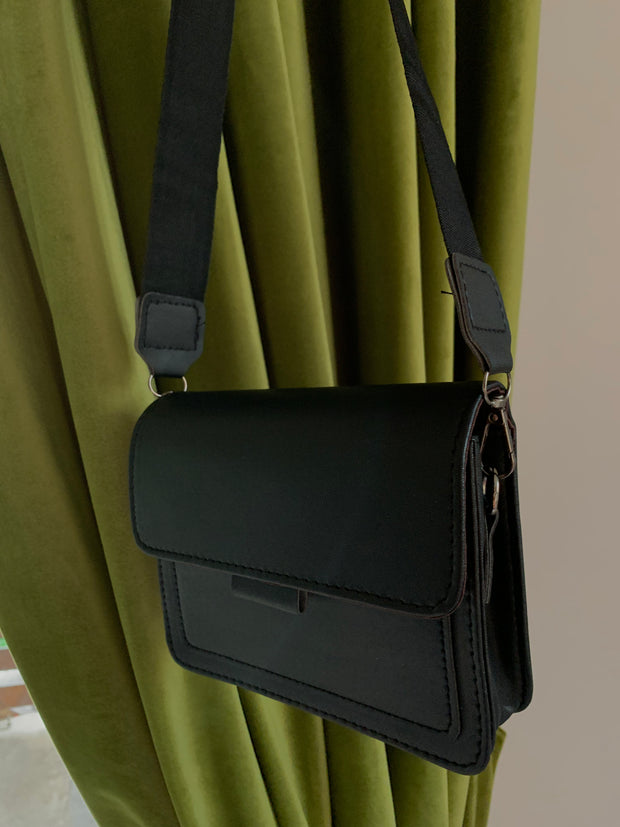 Geanta neagra Carolina