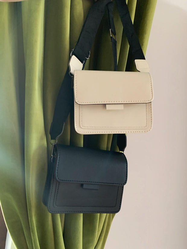 Geanta bej Carolina - TIARA CONCEPT STORE